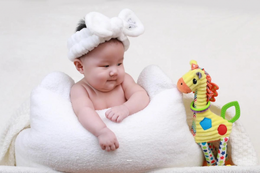 庄河满月宝宝可以出门吗 庄河满月宝宝可以出门吗